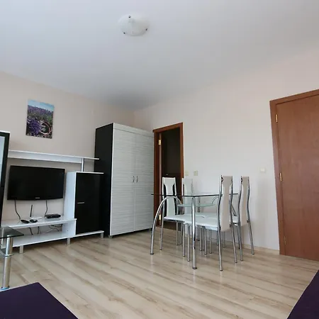Complex Amphora Palace Aparthotel 3*
