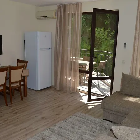 Complex Amphora Palace Altın Kumlar