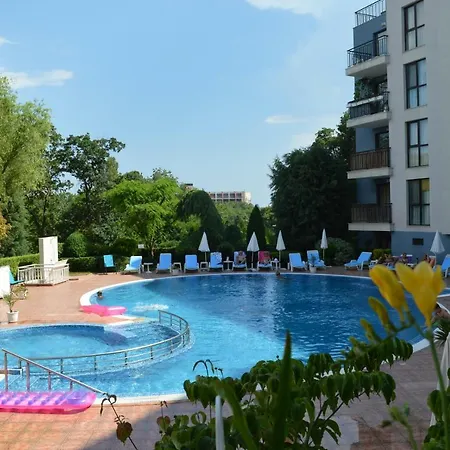 Complex Amphora Palace Hotel apartamentowy Złote Piaski